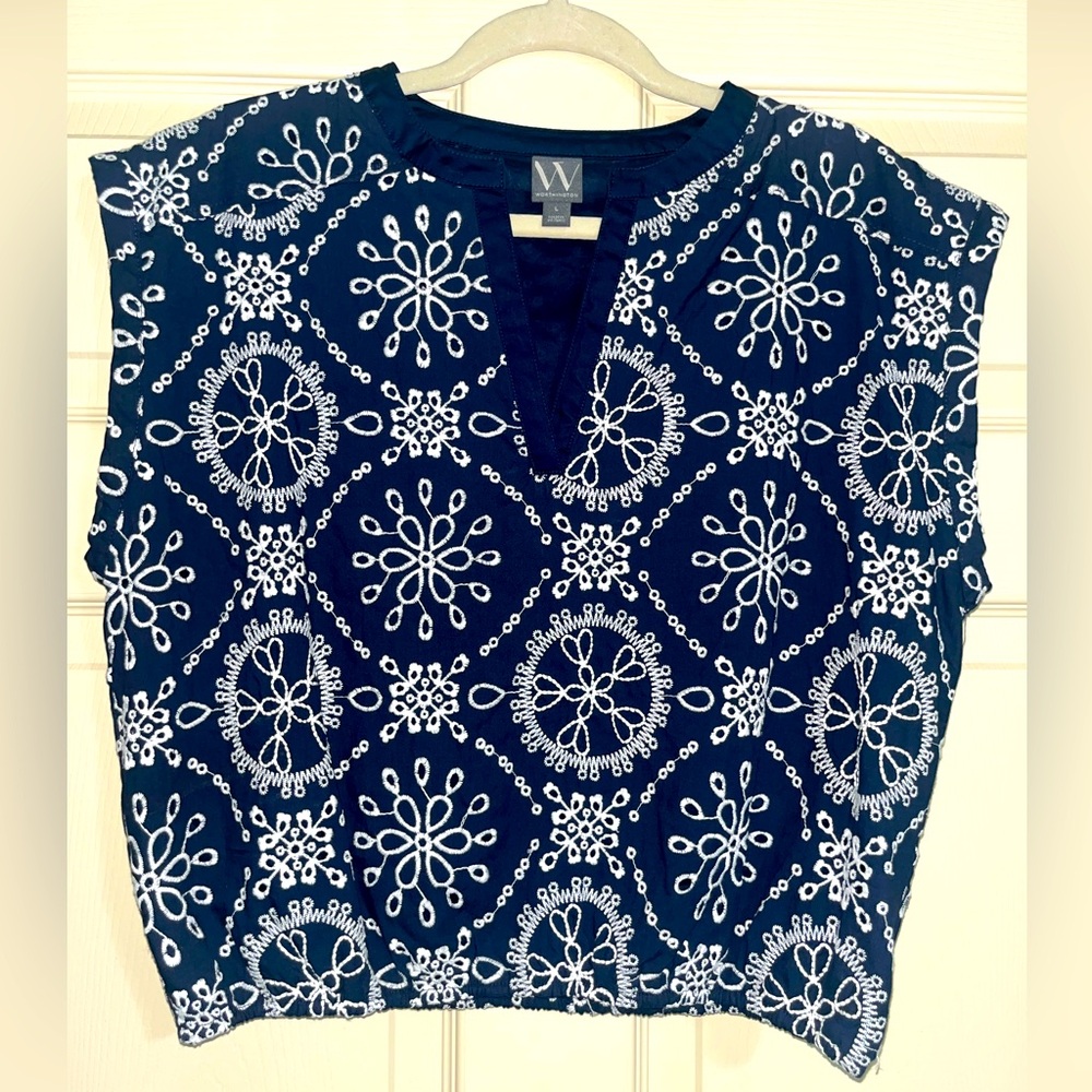 Worthington Navy & White Embroidered V-Notch Crop Top